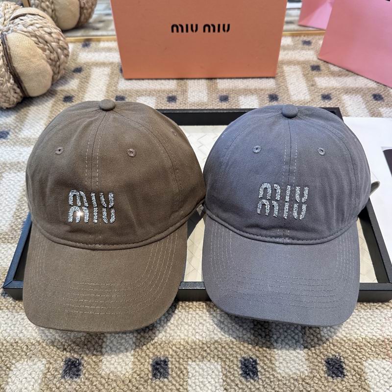 Miumiu Cap 020402